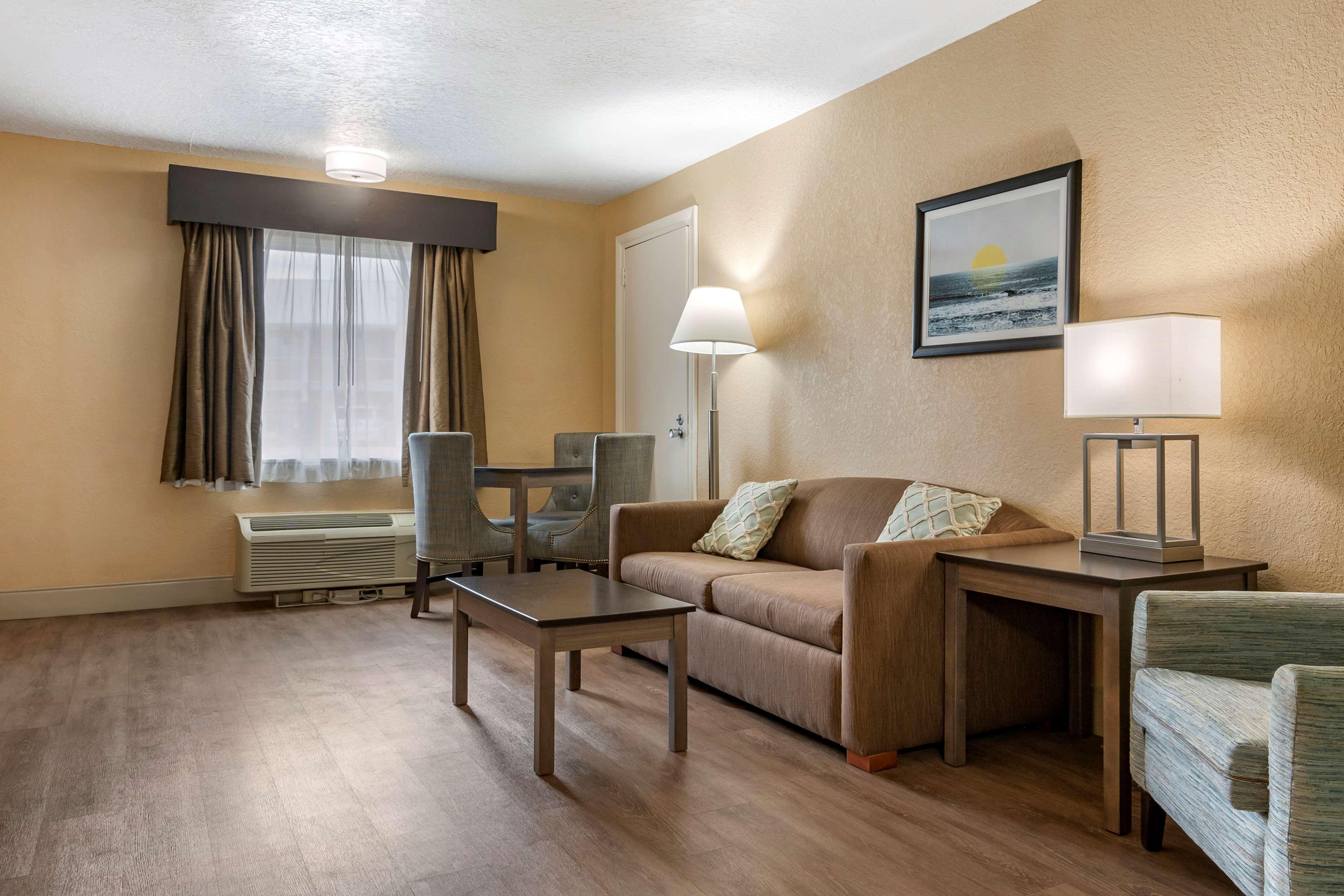 Best Western Space Shuttle Inn Тітусвілл Екстер'єр фото
